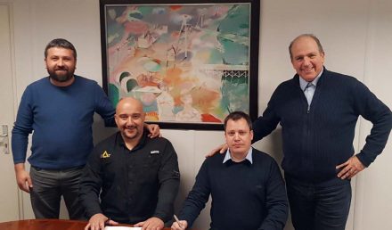 Signing the agreement